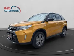 Solar yellow/cosmic black pear Neu 2025 Suzuki Vitara Comfort SUV | 23.333 € (Fairer Preis)