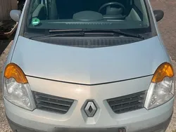Silber Gebraucht 2005 Renault Modus Van / Kleinbus | 900 €