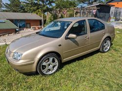 Gold Gebraucht 2001 VW Bora Limousine | 4.500 €