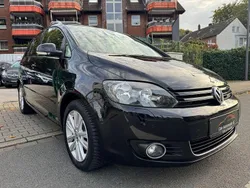Schwarz Gebraucht 2012 VW Golf Plus Style Van / Kleinbus | 6.990 € (Fairer Preis)