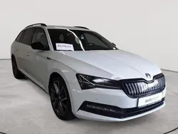 Moonweiß perleffekt Gebraucht 2020 Skoda Superb SportLine Kombi | 22.590 € (Fairer Preis)