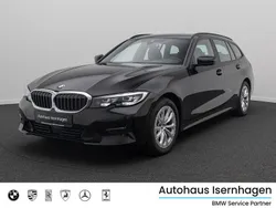 Schwarz ii668schwarz Gebraucht 2021 BMW 318 Sport Line Limousine | 24.999 € (Fairer Preis)
