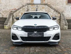 Weiß Gebraucht 2019 BMW 330 M Performance Limousine | 31.500 € (Superpreis)