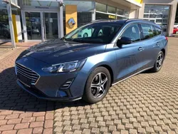 Blau Gebraucht 2019 Ford Focus Trend Limousine | 10.810 € (Fairer Preis)