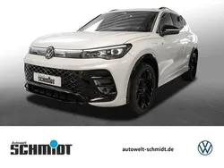 Oryxweiß perlmutteffekt Neu 2025 VW Tiguan R-line SUV | 68.490 €
