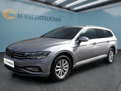 Silber Gebraucht 2022 VW Passat Kombi | 20.549 € (Guter Preis)