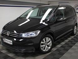 Schwarz Gebraucht 2018 VW Touran Van / Kleinbus | 18.890 € (Fairer Preis)