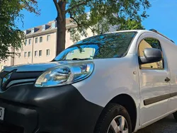 Schwarz Gebraucht 2014 Renault Kangoo Van / Kleinbus | 5.599 € (Fairer Preis)