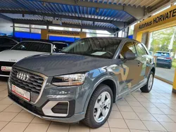 Grau Gebraucht 2017 Audi Q2 Sport SUV | 17.850 € (Fairer Preis)