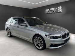 Glaciersilber metallic (metallic) Gebraucht 2020 BMW 530 Performance Limousine | 28.750 €
