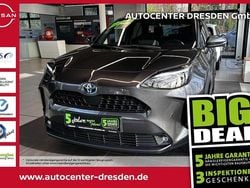 Grau Gebraucht 2023 Toyota Yaris Cross Team SUV | 24.590 € (Guter Preis)