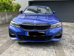 Blau Gebraucht 2022 BMW 330e M Sport Kombi | 37.850 € (Teuer)