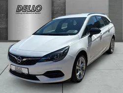 Weiß Gebraucht 2022 Opel Astra Design & Tech Kombi | 15.990 € (Superpreis)