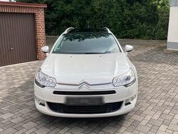 Weiß Gebraucht 2016 Citroën C5 Kombi | 9.999 € (Teuer)