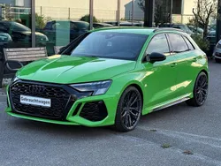 Grün Gebraucht 2024 Audi RS3 Sportback Sport Kleinwagen | 56.980 € (Guter Preis)
