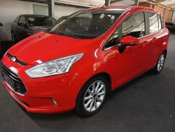 Rot Gebraucht 2017 Ford B-MAX Titanium Van / Kleinbus | 7.770 € (Guter Preis)
