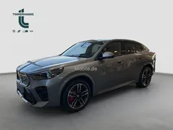 Skyscraper grau metallic Gebraucht 2024 BMW iX2 M Sport SUV | 54.590 €