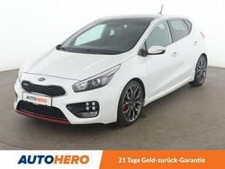 Weiß Gebraucht 2015 Kia Ceed GT-Track Limousine | 12.180 € (Fairer Preis)
