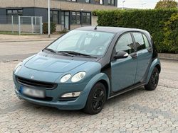Grau Gebraucht 2005 Smart ForFour Passion Limousine | 1.699 € (Fairer Preis)