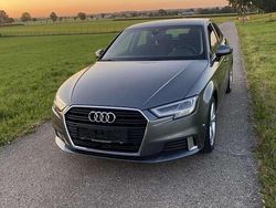 Gebraucht 2018 Audi A3 Sportback Sport Kleinwagen | 19.800 €