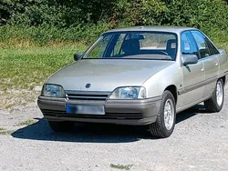 Gold Gebraucht 1987 Audi A3 Limousine | 3.900 €