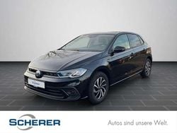 Deep black perleffekt (metallic) Gebraucht 2025 VW Polo Life Limousine | 19.790 € (Guter Preis)