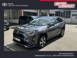 Grau Gebraucht 2022 Toyota RAV4 SUV | 41.490 € (Teuer)