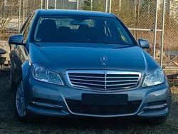 Grau Gebraucht 2013 Mercedes C200 Edition Limousine | 14.299 € (Fairer Preis)
