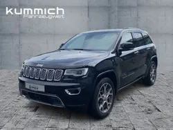 Diamond black (perleffekt) Gebraucht 2019 Jeep Grand Cherokee Overland SUV | 36.900 € (Etwas zu teuer)