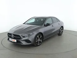 Grau Gebraucht 2024 Mercedes A180 Progressive Limousine | 32.120 € (Etwas zu teuer)