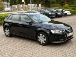 Schwarz Gebraucht 2014 Audi A3 Sportback Attraction Limousine | 11.990 € (Fairer Preis)