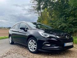 Schwarz Gebraucht 2016 Opel Astra Innovation Kombi | 7.099 € (Guter Preis)