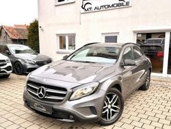 Grau Gebraucht 2014 Mercedes GLA200 Urban SUV | 13.490 € (Fairer Preis)