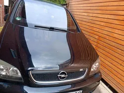 Schwarz Gebraucht 2005 Opel Zafira OPC Van / Kleinbus | 4.800 €