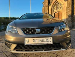 Grau Gebraucht 2016 Seat Leon X-Perience 4Drive Kombi | 14.700 € (Guter Preis)