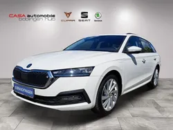 Weiß Gebraucht 2021 Skoda Octavia Ambition Kombi | 23.290 € (Fairer Preis)