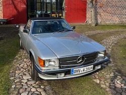 Silber Gebraucht 1986 Mercedes SL300 Cabrio | 34.500 €
