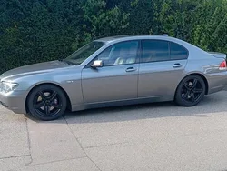 Grau Gebraucht 2003 BMW 745 Limousine | 5.199 € (Fairer Preis)