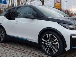 Weiß Gebraucht 2020 BMW i3 Kleinwagen | 19.800 € (Fairer Preis)