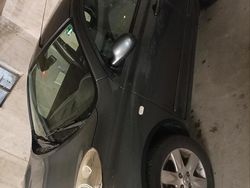 Grau Gebraucht 2006 Nissan Micra Kleinwagen | 1.500 € (Fairer Preis)