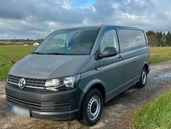 Grau Gebraucht 2019 VW T6.1 Van | 21.000 €