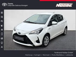 Weiß Gebraucht 2020 Toyota Yaris Hybrid Comfort Kleinwagen | 15.790 € (Guter Preis)