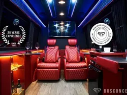 Schwarz Neu 2025 Mercedes Sprinter Van | 173.621 €