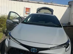 Grau Gebraucht 2022 Toyota Corolla Hybrid Team Kleinwagen | 19.000 €