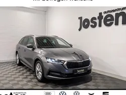 Graphitegrau metallic Gebraucht 2022 Skoda Octavia Ambition Kombi | 20.880 € (Guter Preis)