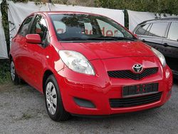 Rot Gebraucht 2009 Toyota Yaris Cool Kleinwagen | 3.300 € (Fairer Preis)