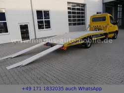 Gelb Gebraucht 2022 Mercedes Sprinter Van | 44.990 €