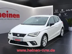 Weiß Gebraucht 2023 Seat Ibiza FR Limousine | 16.899 € (Fairer Preis)