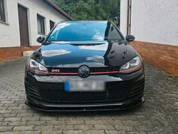 Schwarz Gebraucht 2015 VW Golf VII GTI Limousine | 17.900 € (Fairer Preis)