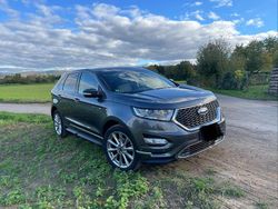 Grau Gebraucht 2017 Ford Edge Vignale SUV | 22.999 €